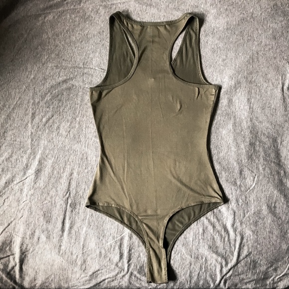 XS V-Neck Buttery Soft BodySuit - Picture 5 of 5